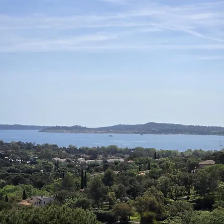 Romantique Vue Mer, Balneo Et Jardin *