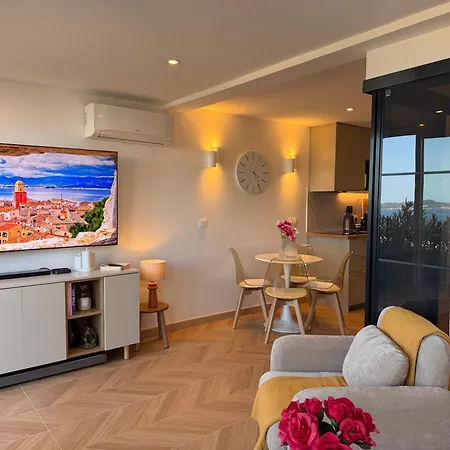 Romantique Vue Mer, Balneo Et Jardin Apartman *